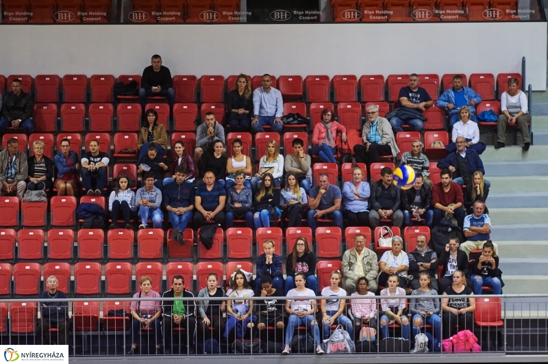 Fatum-Slavia női röplabda - fotó Szarka Lajos