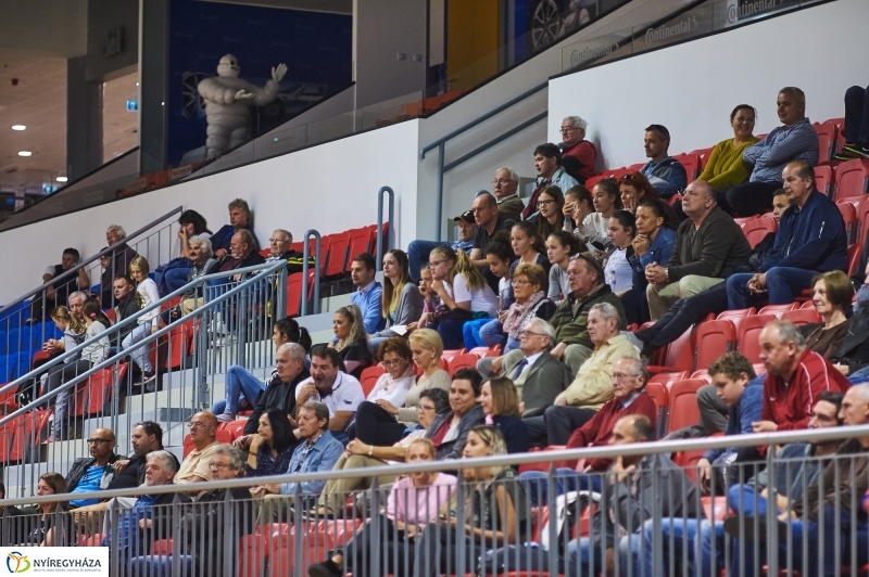 Fatum-Slavia női röplabda - fotó Szarka Lajos