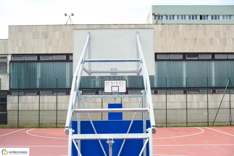 Kosárpálya átadás a Bánkiban - fotó Szarka Lajos