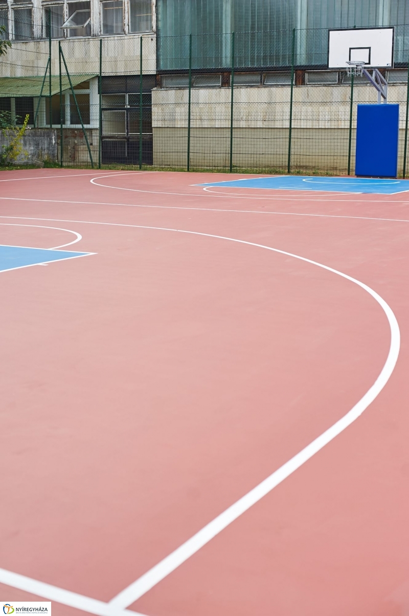 Kosárpálya átadás a Bánkiban - fotó Szarka Lajos
