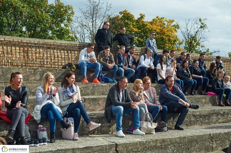 Kosárpálya átadás a Bánkiban - fotó Szarka Lajos