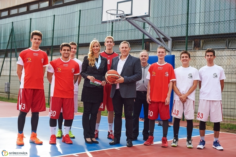 Kosárpálya átadás a Bánkiban - fotó Szarka Lajos