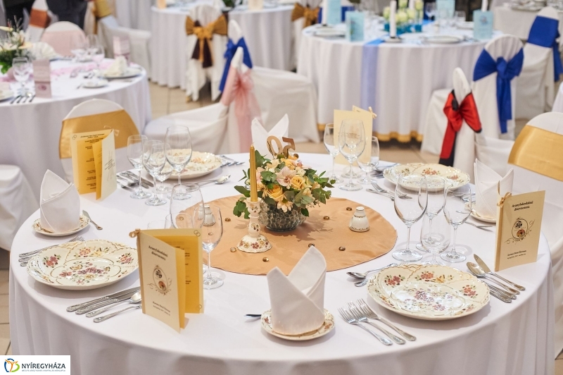 Pincér mestervizsga a Koronában - fotó Szarka Lajos