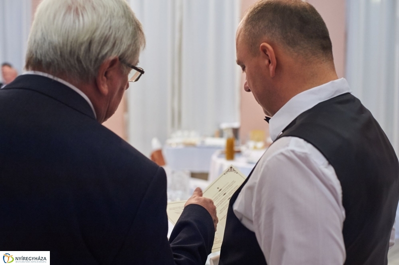 Pincér mestervizsga a Koronában - fotó Szarka Lajos