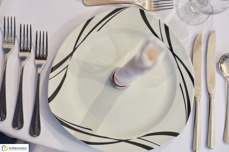 Pincér mestervizsga a Koronában - fotó Szarka Lajos