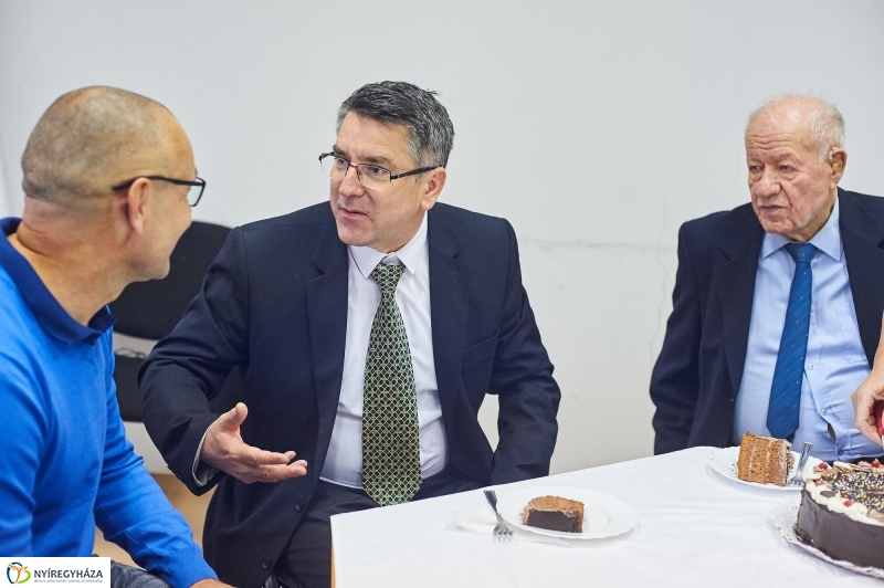 Szépkorú köszöntése Mester Gyula - fotó Szarka Lajos