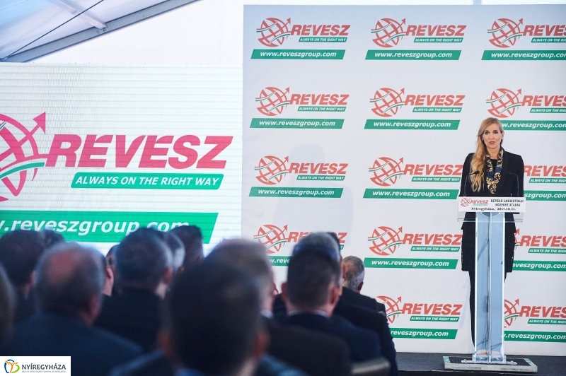 Logisztikai Központ átadása - fotó Szarka Lajos