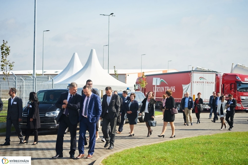Logisztikai Központ átadása - fotó Szarka Lajos