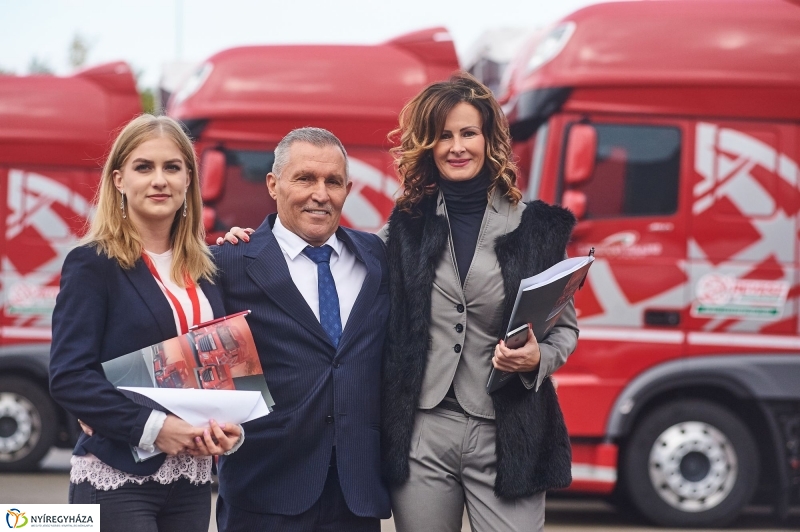 Logisztikai Központ átadása - fotó Szarka Lajos