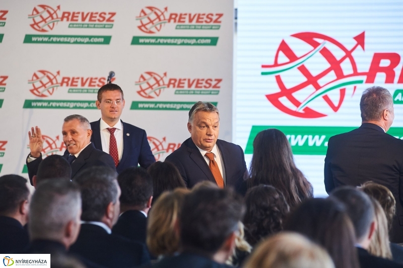 Logisztikai Központ átadása - fotó Szarka Lajos