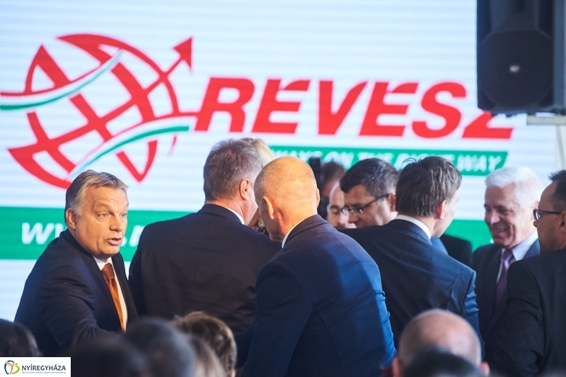 Logisztikai Központ átadása - fotó Szarka Lajos