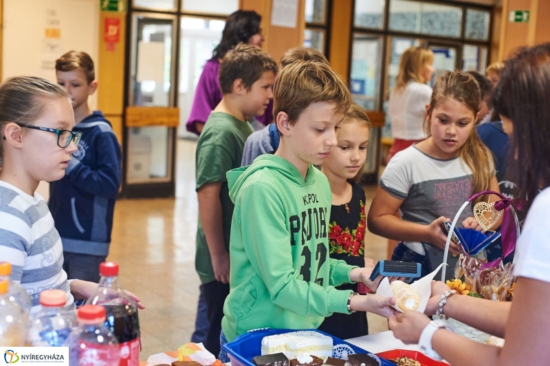 Mihály-napi vásár a Kazinczyben - fotó Szarka Lajos