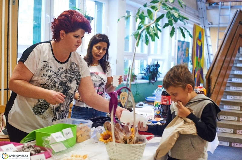 Mihály-napi vásár a Kazinczyben - fotó Szarka Lajos