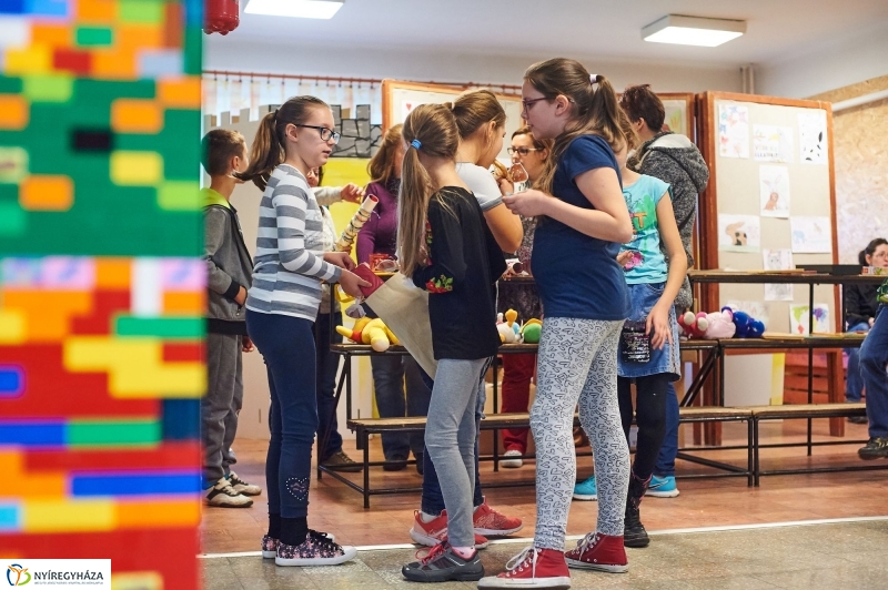 Mihály-napi vásár a Kazinczyben - fotó Szarka Lajos