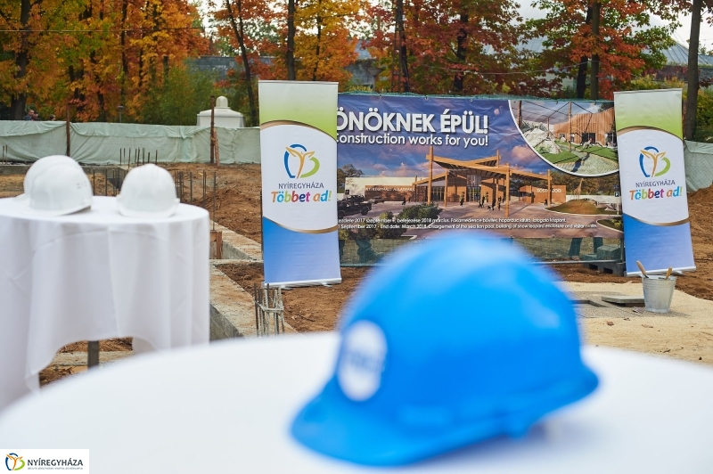 Látogatócentrum alapkőletétele - fotó Szarka Lajos