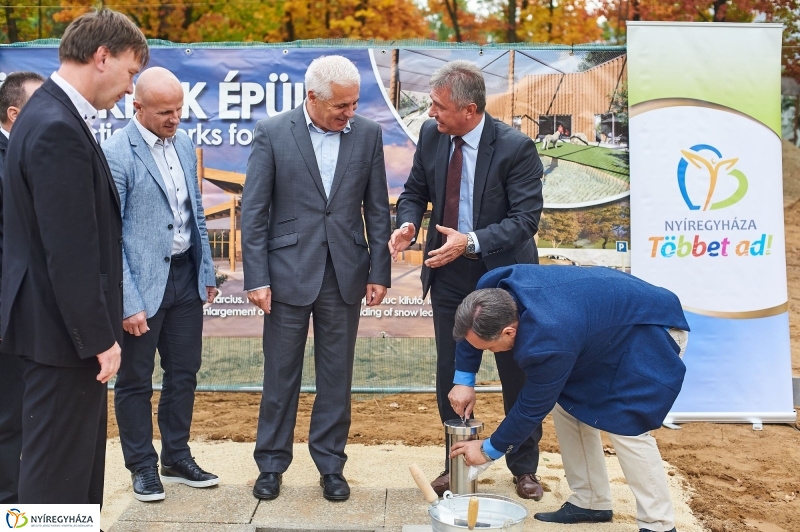 Látogatócentrum alapkőletétele - fotó Szarka Lajos