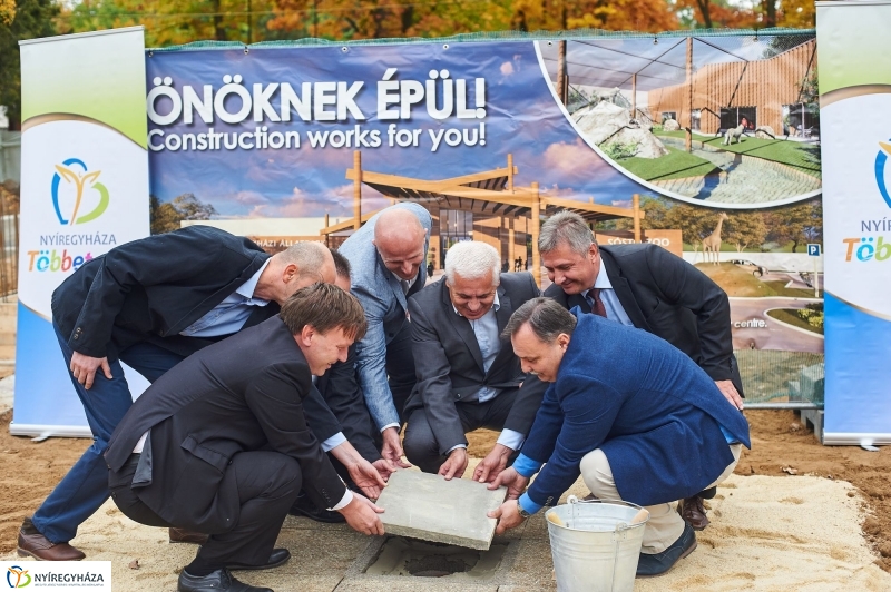 Látogatócentrum alapkőletétele - fotó Szarka Lajos