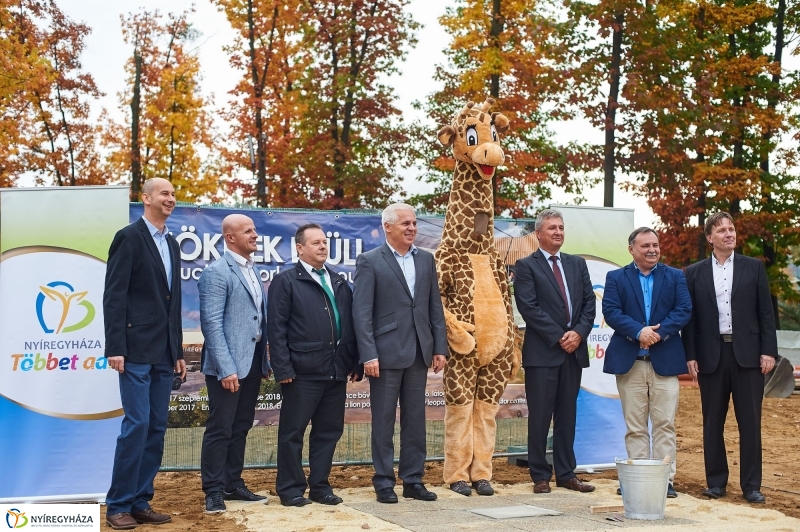 Látogatócentrum alapkőletétele - fotó Szarka Lajos