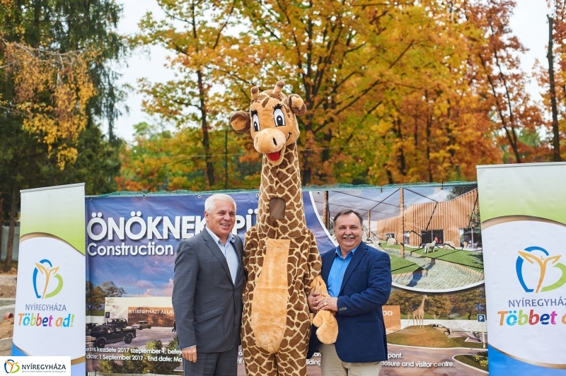 Látogatócentrum alapkőletétele - fotó Szarka Lajos