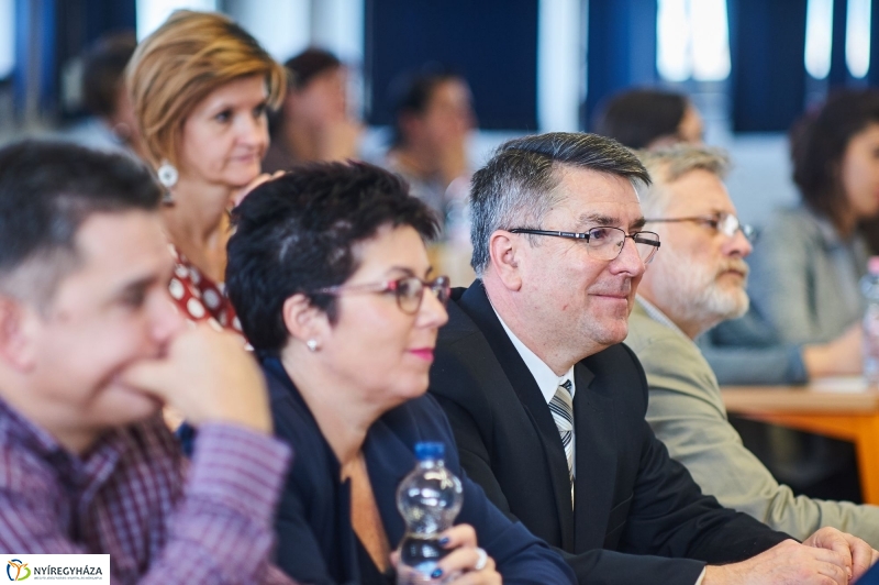 Itt összefutunk projekt bemutató - fotó Szarka Lajos