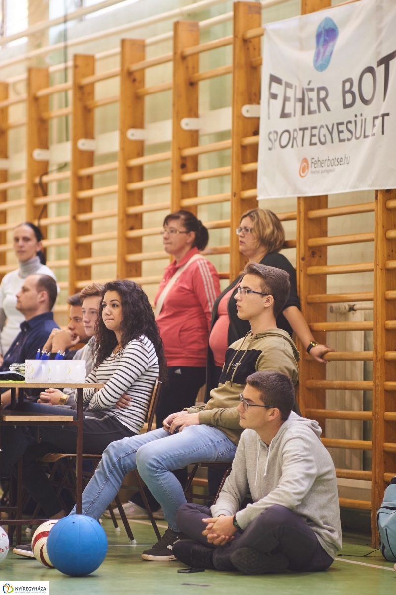 Csörgőlabda verseny - fotó Szarka Lajos