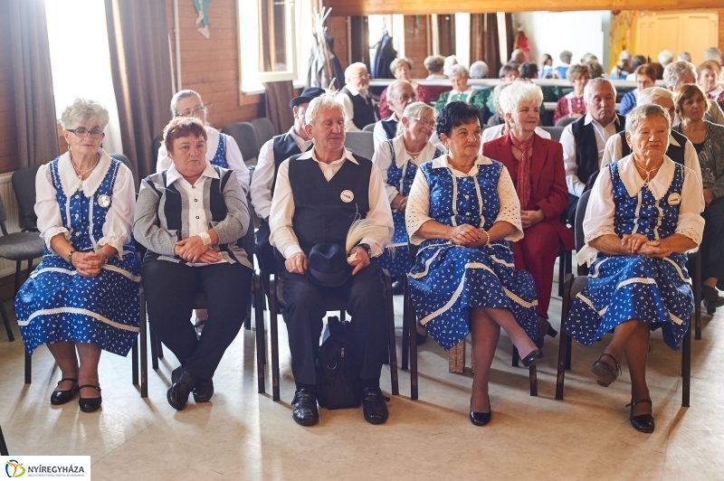 Tirpák népzenei együttes 40 éves - fotó Szarka Lajos