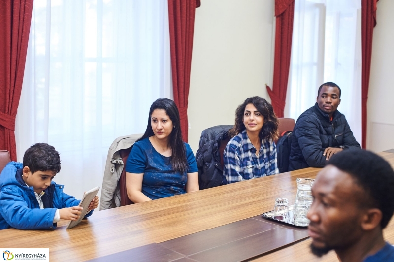 Külföldi hallgatók a Városházán - fotó Szarka Lajos