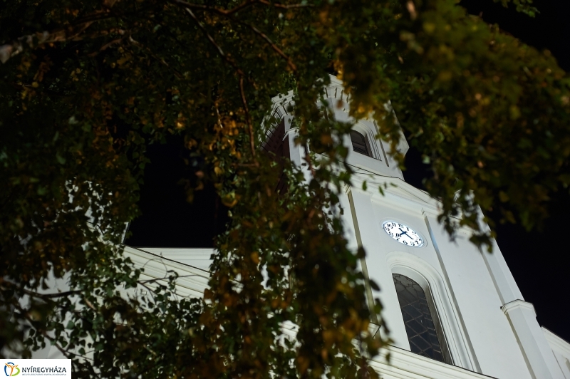 Református templom díszvilágítása - fotó Szarka Lajos