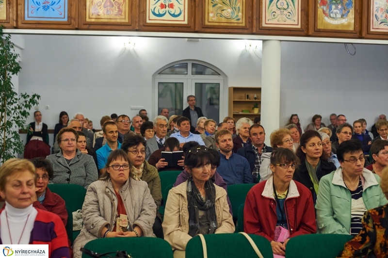 Református templom díszvilágítása - fotó Szarka Lajos