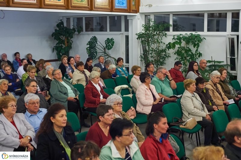 Református templom díszvilágítása - fotó Szarka Lajos