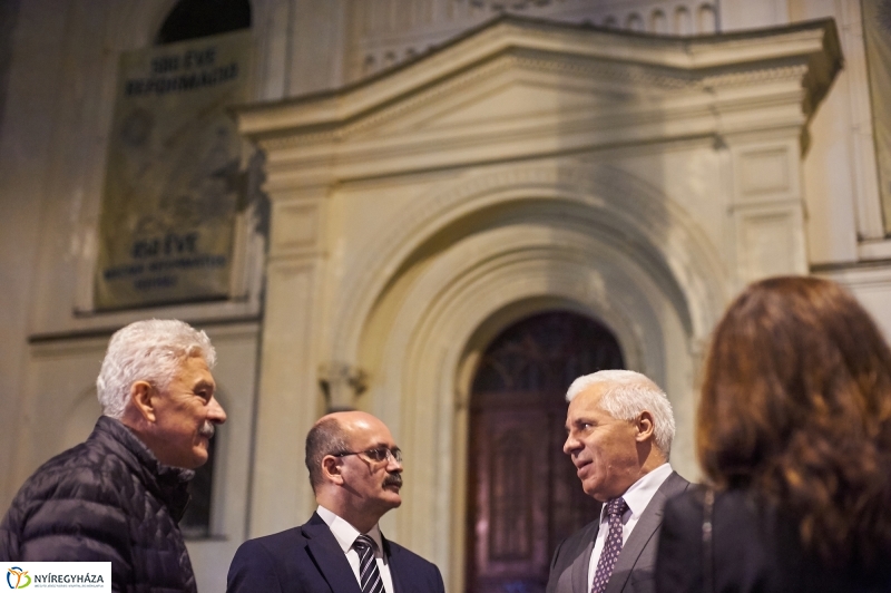 Református templom díszvilágítása - fotó Szarka Lajos