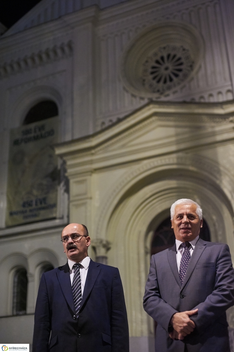 Református templom díszvilágítása - fotó Szarka Lajos