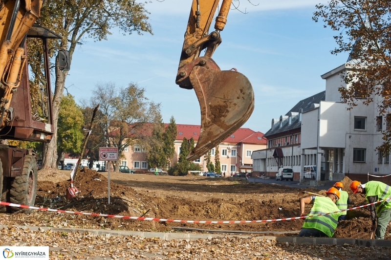 Parkolóház alapkőletétele a kórházban - fotó Szarka Lajos