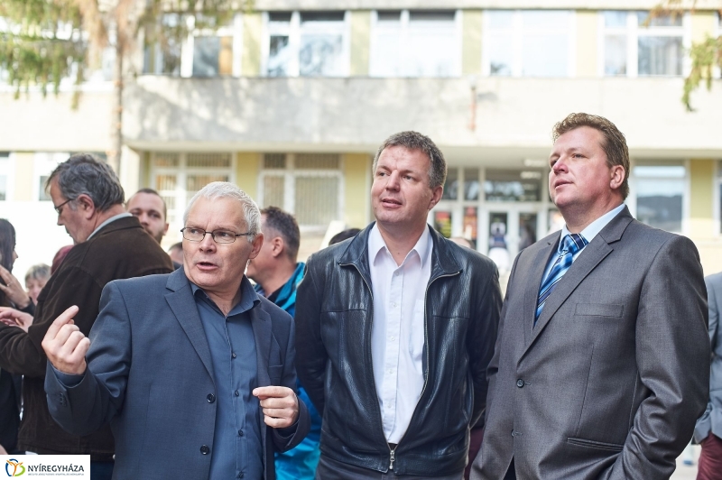 Parkolóház alapkőletétele a kórházban - fotó Szarka Lajos