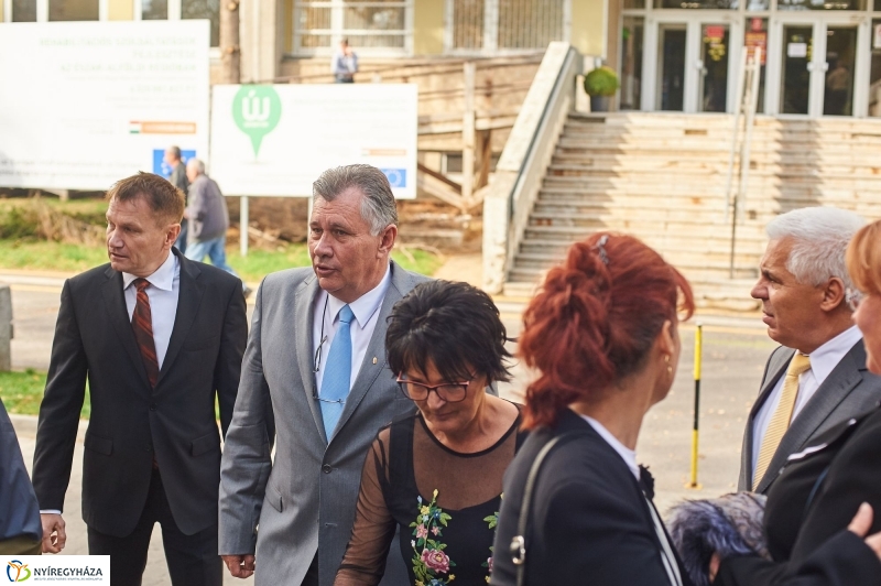 Parkolóház alapkőletétele a kórházban - fotó Szarka Lajos