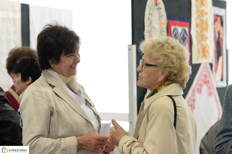 Szépkorúak kézimunka kiállítása a VMKK-ban