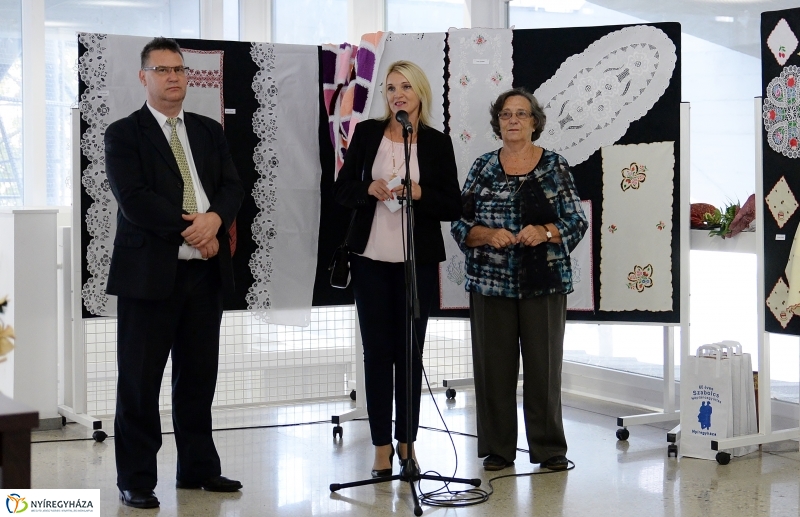 Szépkorúak kézimunka kiállítása a VMKK-ban