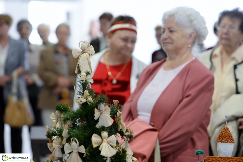 Szépkorúak kézimunka kiállítása a VMKK-ban