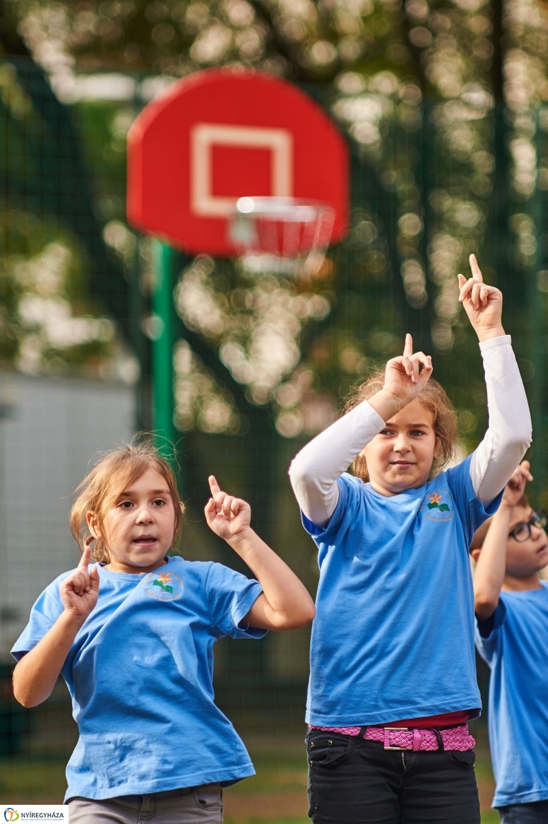 Játszótér átadás a Dohány utcán - fotó Szarka Lajos