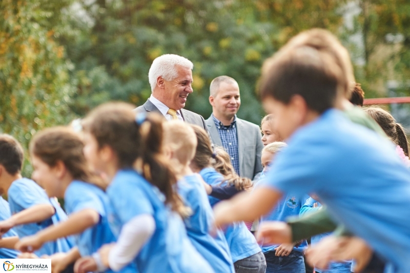 Játszótér átadás a Dohány utcán - fotó Szarka Lajos