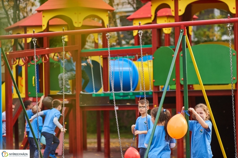 Játszótér átadás a Dohány utcán - fotó Szarka Lajos