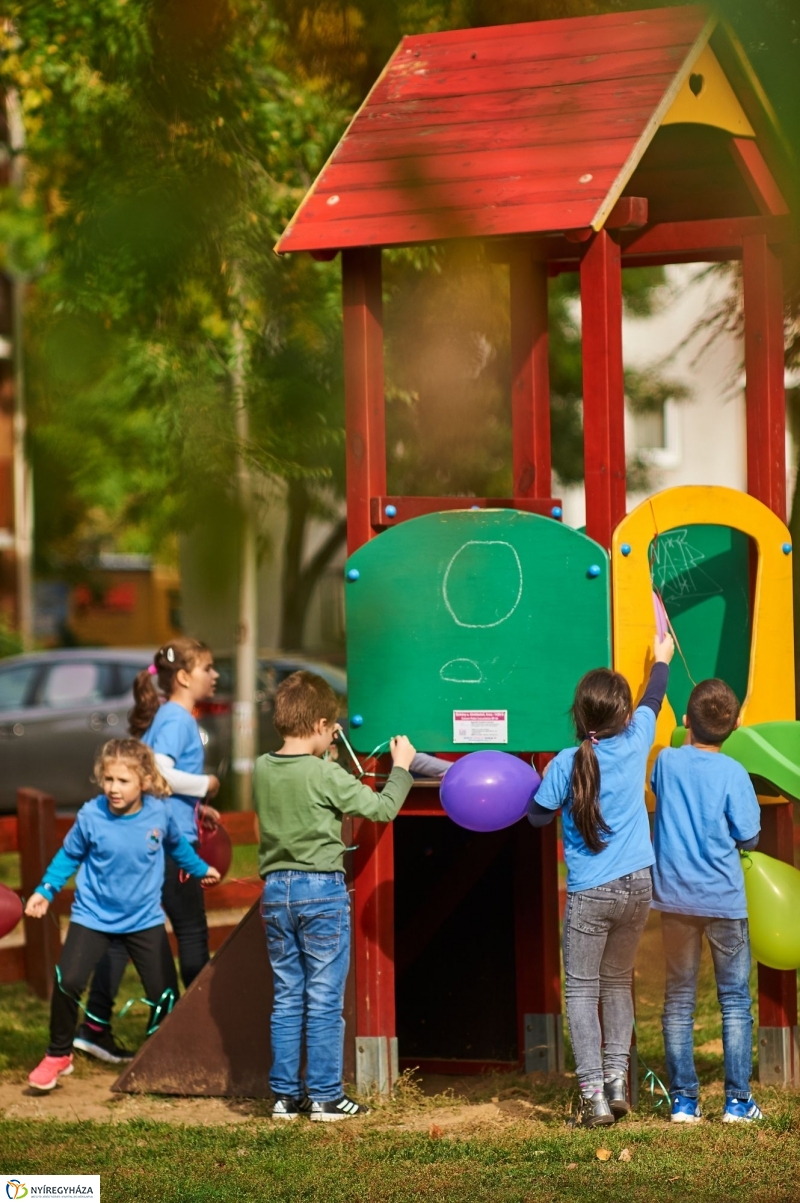 Játszótér átadás a Dohány utcán - fotó Szarka Lajos