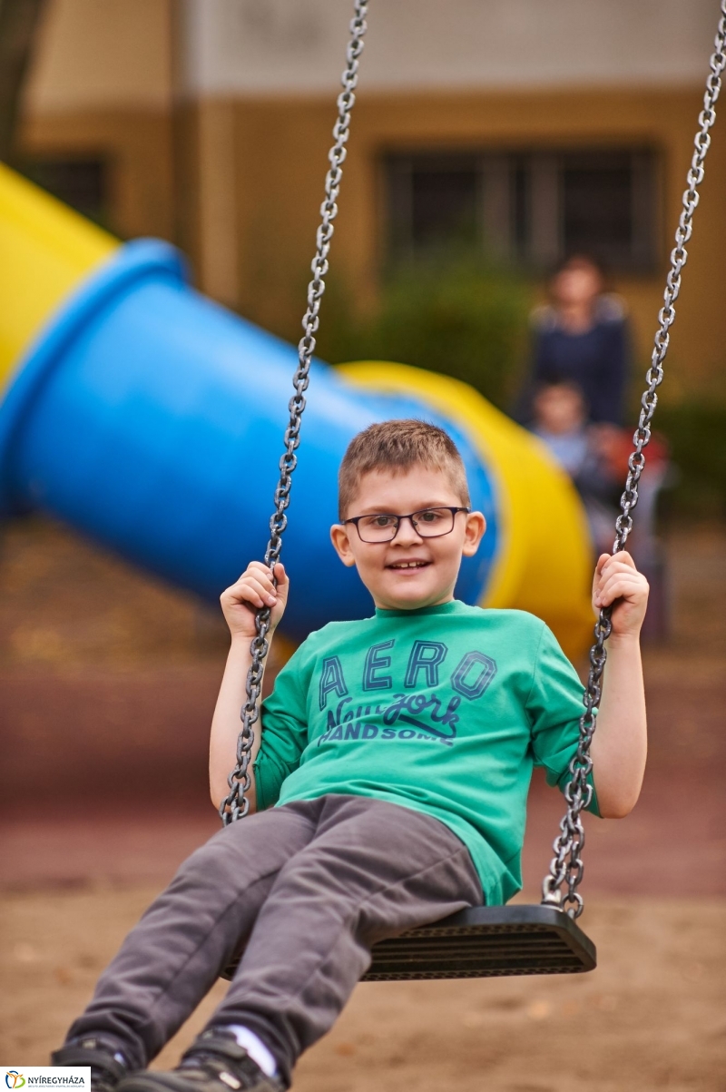 Játszótér átadás a Dohány utcán - fotó Szarka Lajos