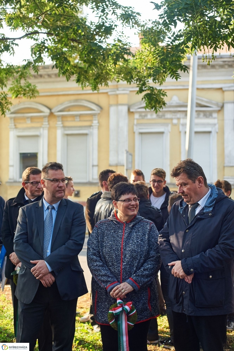 Emlékezés Krúdy Gyulára - fotó Szarka Lajos