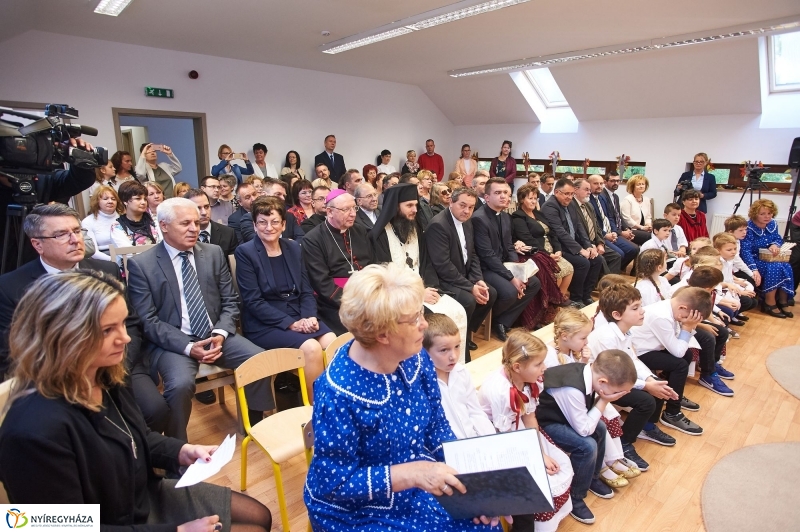 Átadták a Szent Imre Óvoda új szárnyát - fotó Szarka Lajos