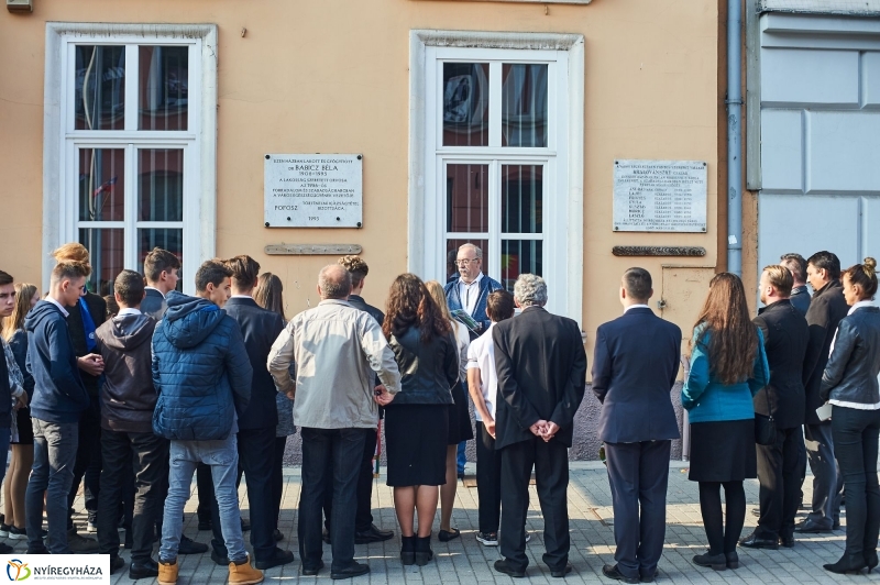 Megemlékező koszorúzások - fotó Szarka Lajos
