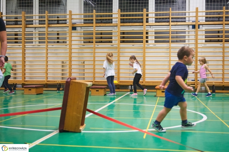 Mozdulj Nyíregyháza-gyerektorna - fotó Szarka Lajos