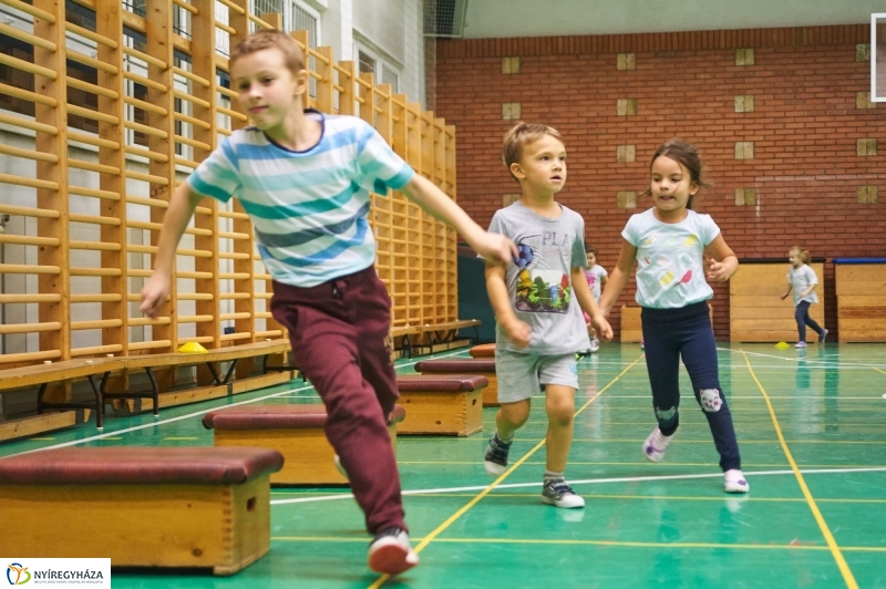 Mozdulj Nyíregyháza-gyerektorna - fotó Szarka Lajos