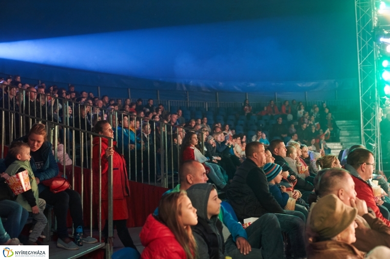 Richter Flórián Cirkusz Nyíregyházán - fotó Szarka Lajos