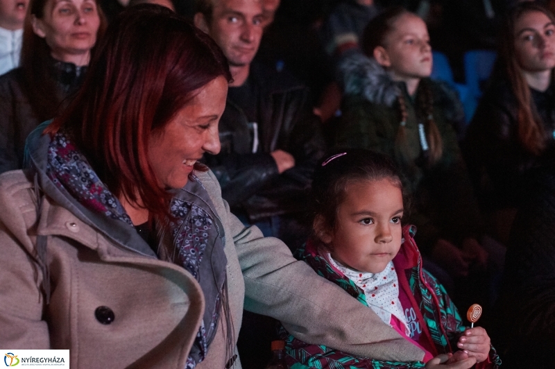 Richter Flórián Cirkusz Nyíregyházán - fotó Szarka Lajos